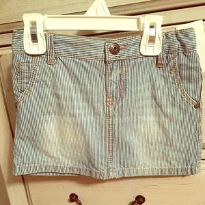 Oshkosh 4T skirt NWT